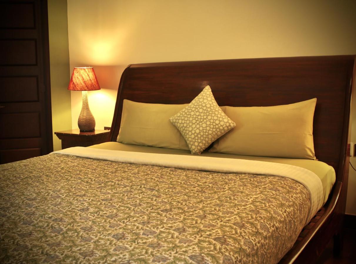 Madilina House Villa North Paravur Екстериор снимка