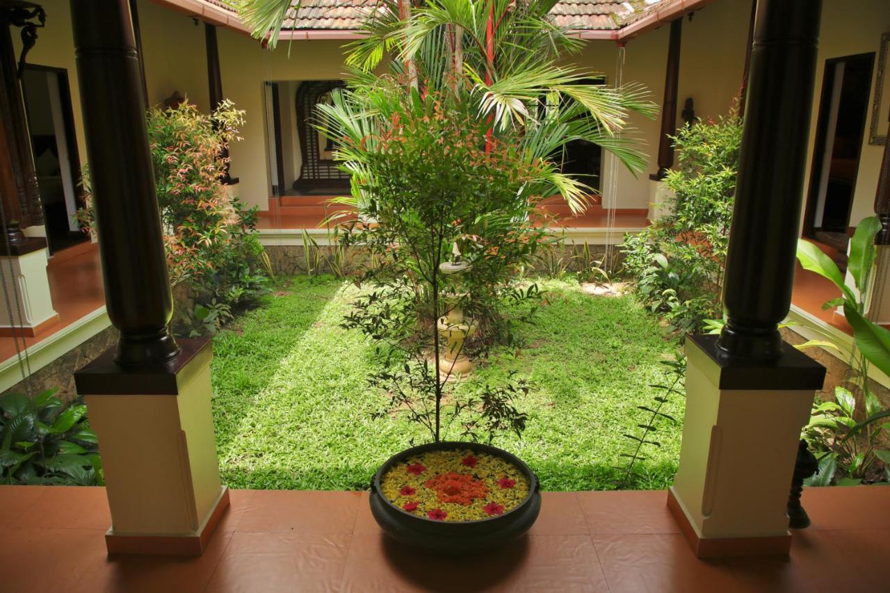 Madilina House Villa North Paravur Екстериор снимка
